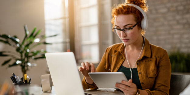 Cinque podcast per il successo su LinkedIn